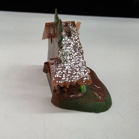 Vintage Miniature Nativity Scene Light Cover Stable & Figurines Plastic Hong Kon - Picture 5 of 8